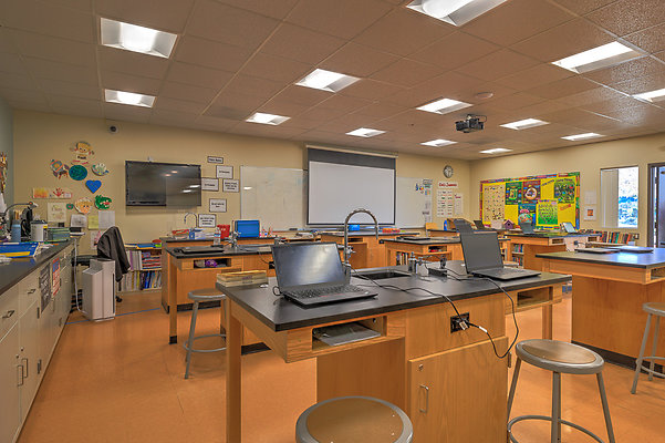 UNIVERSAL-C122-LA-245