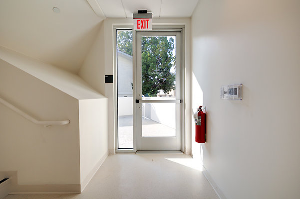 UNIVERSAL-C122-LA-174 UNIVERSAL-C122-LA-174