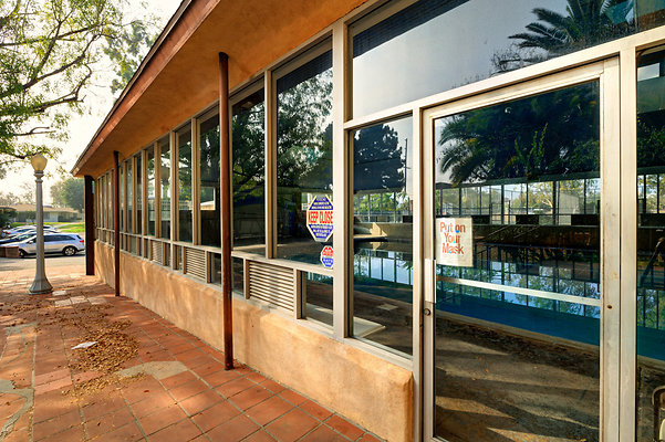 UNIVERSAL-C122-LA-51 UNIVERSAL-C122-LA-51