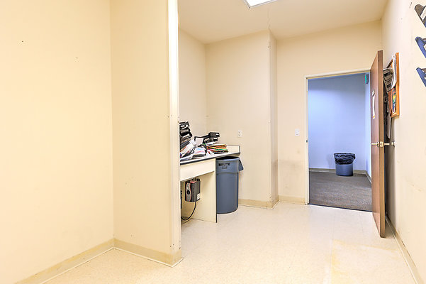 UNIVERSAL-C122-LA-204 UNIVERSAL-C122-LA-204