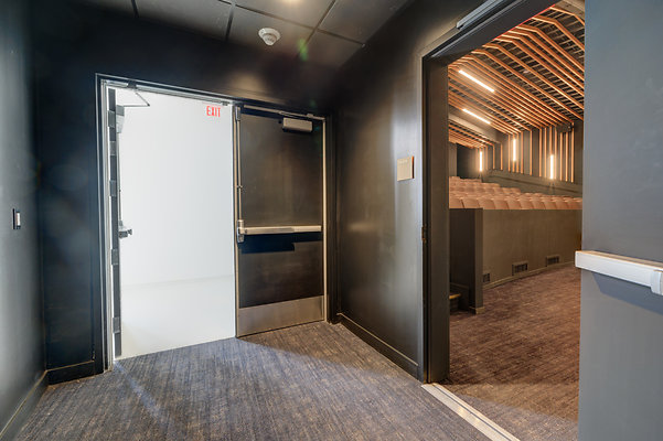 UNIVERSAL-C122-LA-133 UNIVERSAL-C122-LA-133