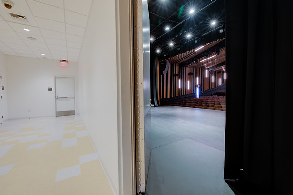 UNIVERSAL-C122-LA-156 UNIVERSAL-C122-LA-156