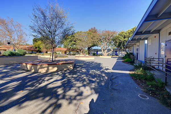 UNIVERSAL-C122-LA-231 UNIVERSAL-C122-LA-231