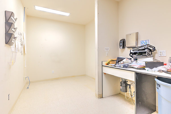 UNIVERSAL-C122-LA-203 UNIVERSAL-C122-LA-203