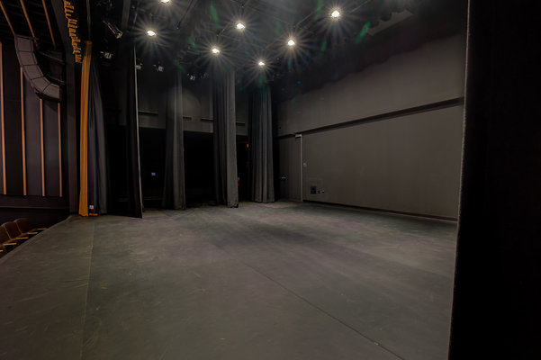 UNIVERSAL-C122-LA-139 UNIVERSAL-C122-LA-139