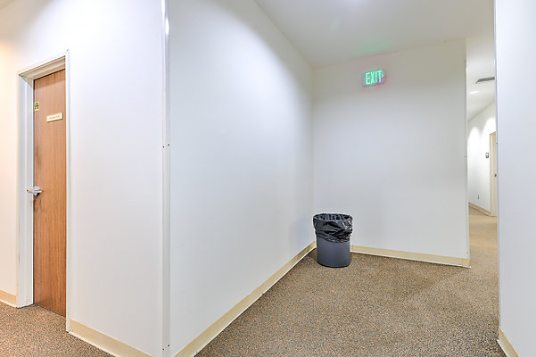 UNIVERSAL-C122-LA-207 UNIVERSAL-C122-LA-207