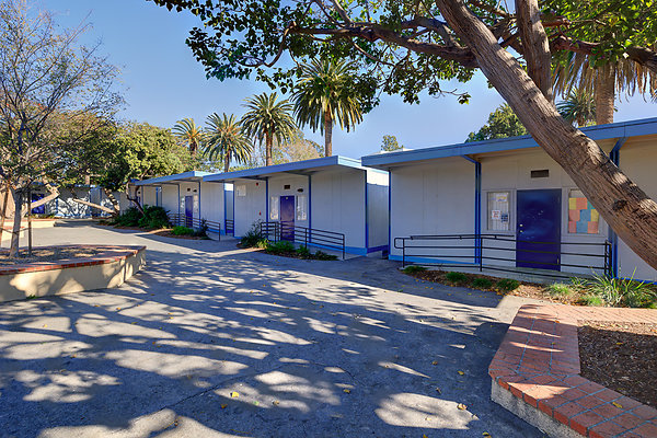 UNIVERSAL-C122-LA-228 UNIVERSAL-C122-LA-228