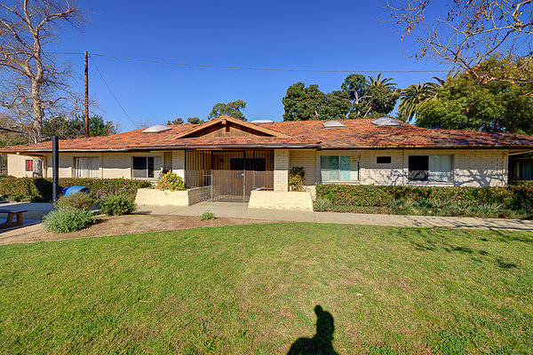 UNIVERSAL-C122-LA-234 UNIVERSAL-C122-LA-234