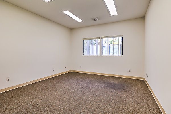 UNIVERSAL-C122-LA-222 UNIVERSAL-C122-LA-222