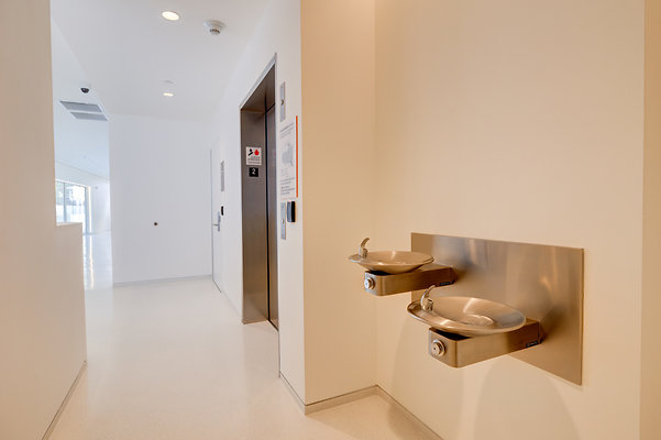 UNIVERSAL-C122-LA-124 UNIVERSAL-C122-LA-124