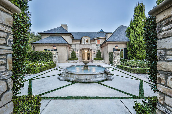 952 N Alpine Drive