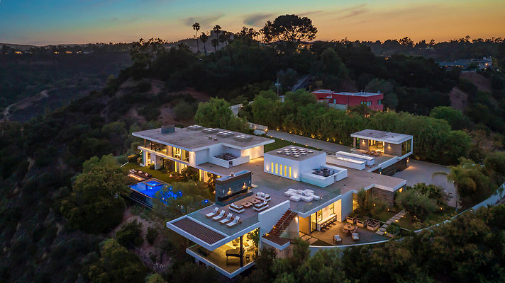 planit 3000 Benedict Canyon Dr., BH
