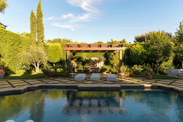 UNIVERSAL-D020-BW-49