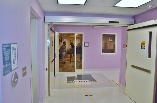 RTR-8718-049 RTR-8718-049