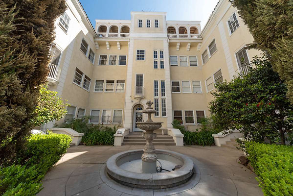 CAST LosAngeles 12723