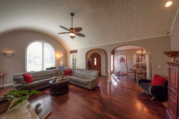 11420 living 1 11420 living 1