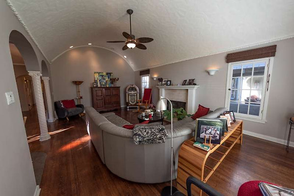 11420 living 2 11420 living 2