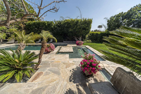 13769 pool 8 13769 pool 8