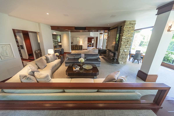 13769 living 10 13769 living 10