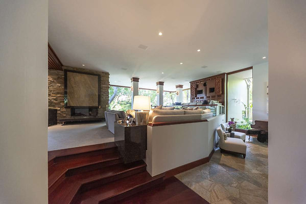 13769 living 14 13769 living 14