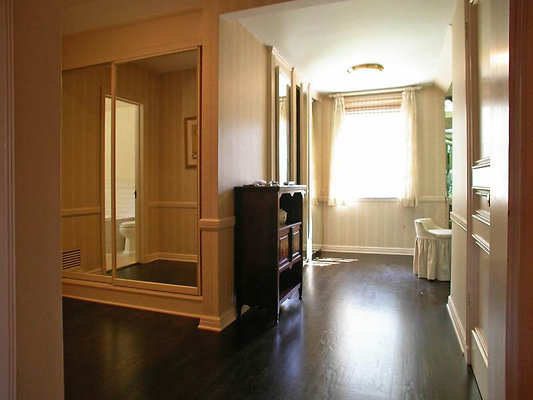 8580 hall 4