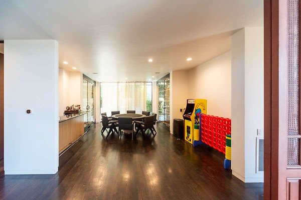 13851 den 1 13851 den 1