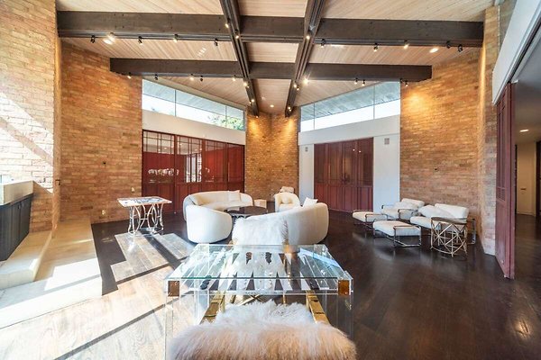 13851 living 2 13851 living 2