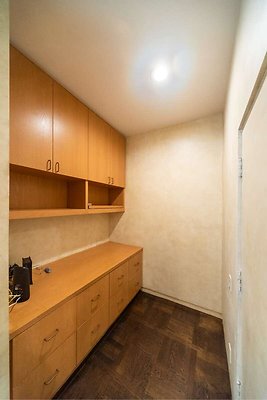 13851 closet 1 13851 closet 1