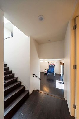 CAST BeverlyHills 13851