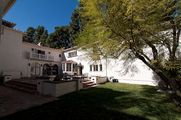 9883 courtyard 6 9883 courtyard 6