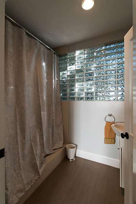 9883 bath 4 9883 bath 4