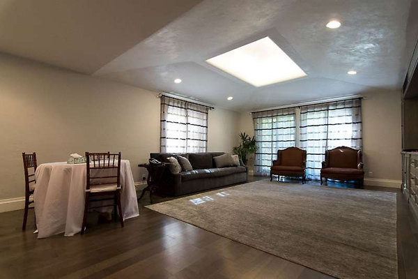 9883 den 1 9883 den 1