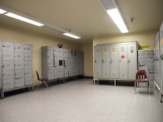 8525 locker 2 8525 locker 2