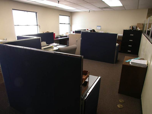 8525 cubicle 2