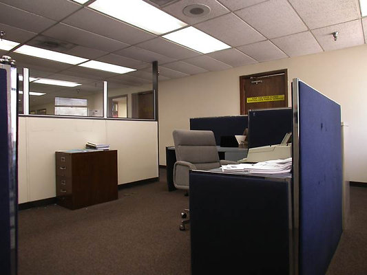 8525 cubicle 3