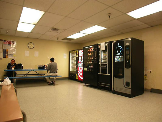 8525 breakroom 3