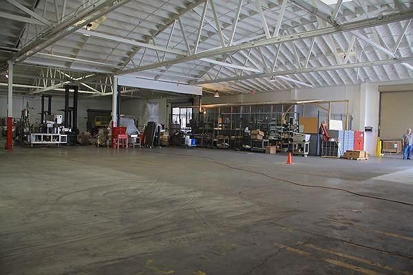 UNIVERSAL-8127-CM-56