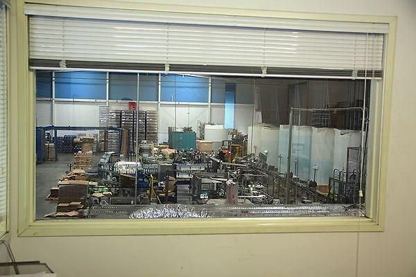 UNIVERSAL-8127-CM-10