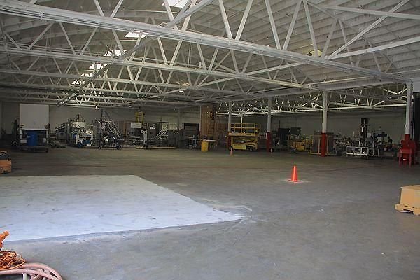 UNIVERSAL-8127-CM-54