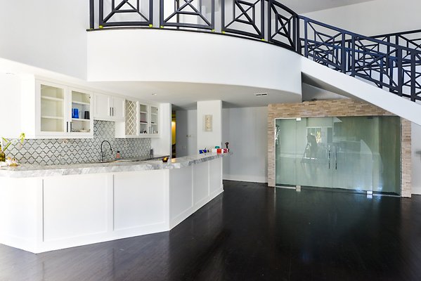 UNIVERSAL-B351-CW-37 UNIVERSAL-B351-CW-37