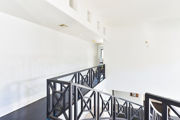 UNIVERSAL-B351-CW-47 UNIVERSAL-B351-CW-47