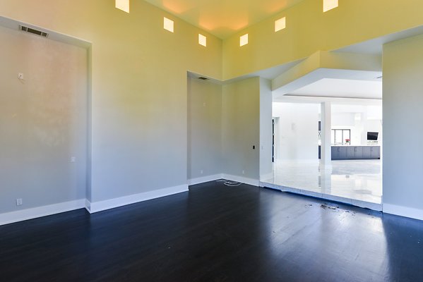 UNIVERSAL-B351-CW-28 UNIVERSAL-B351-CW-28