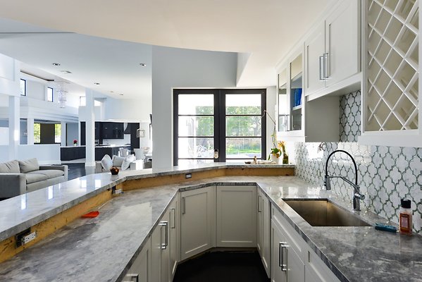 UNIVERSAL-B351-CW-39 UNIVERSAL-B351-CW-39