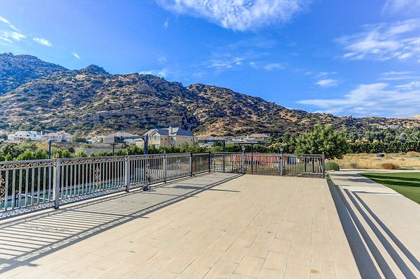 UNIVERSAL-A694-CHW-126 UNIVERSAL-A694-CHW-126