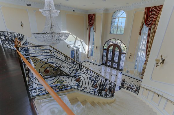 UNIVERSAL-A694-CHW-92