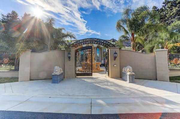 UNIVERSAL-A694-CHW-16 UNIVERSAL-A694-CHW-16