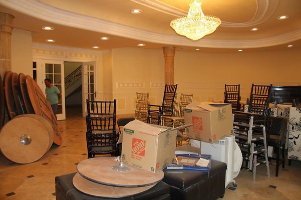 UNIVERSAL-A694-CHW-184 UNIVERSAL-A694-CHW-184