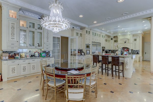 UNIVERSAL-A694-CHW-68