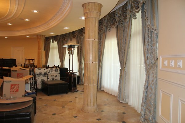 UNIVERSAL-A694-CHW-183 UNIVERSAL-A694-CHW-183