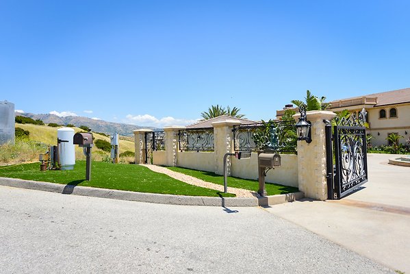 UNIVERSAL-B430-CHW-73